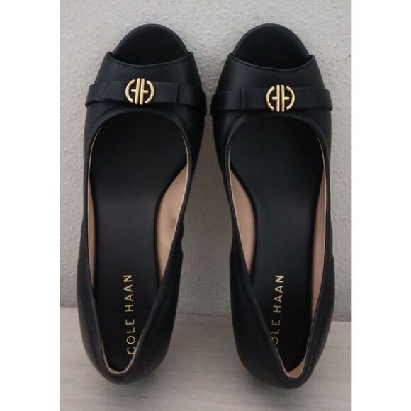 Cole Haan W31648 Women's Sz 5.5B Black Leather Malta Peep Toe Wedges - Picture 2 of 11